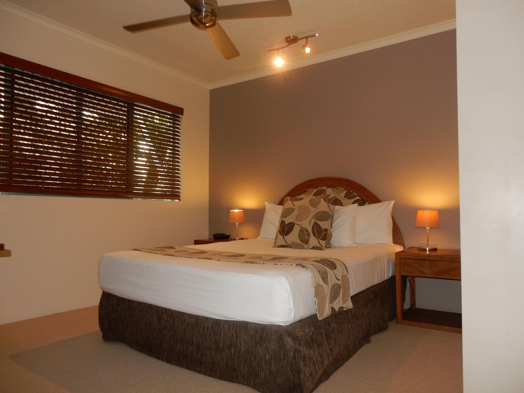 Coral Sands Beachfront Resort Trinity Beach Exterior foto